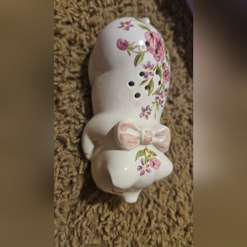 Vintage Avon Hand Decorated 1970s Ceramic Potpourri Pig W/ Painted Flowers